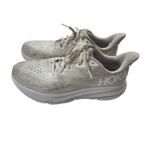 Hoka One One Women Clifton 9  White Running Shoes Sneakers Size 9.5